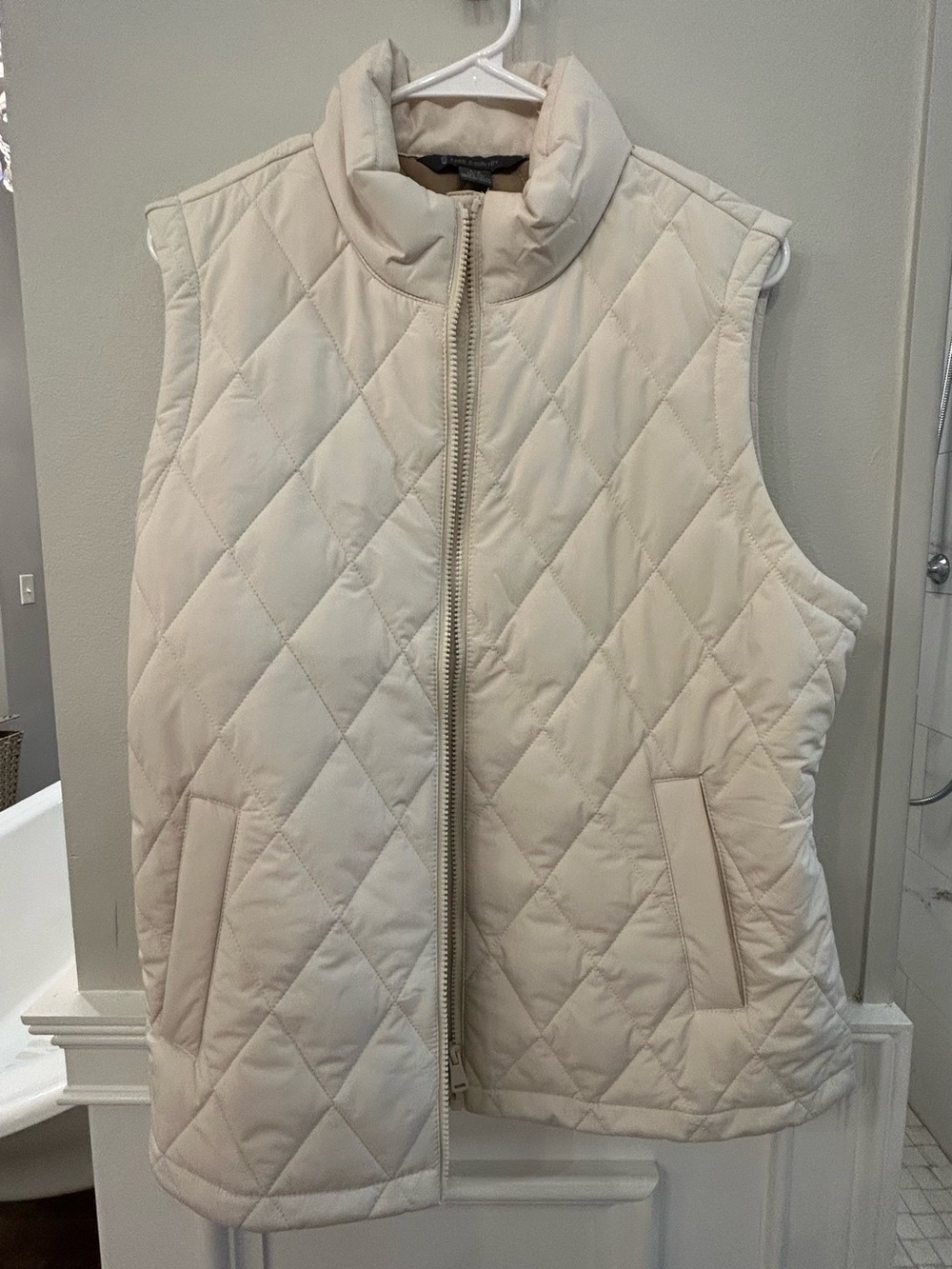 Free Country Diamond-Quilted Ivory Sleeveless Puffer Vest